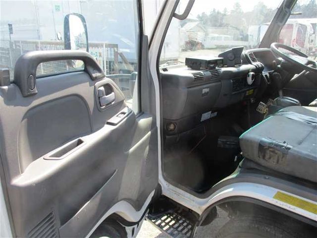 Isuzu ELF TRUCK 2002-03 2991-10