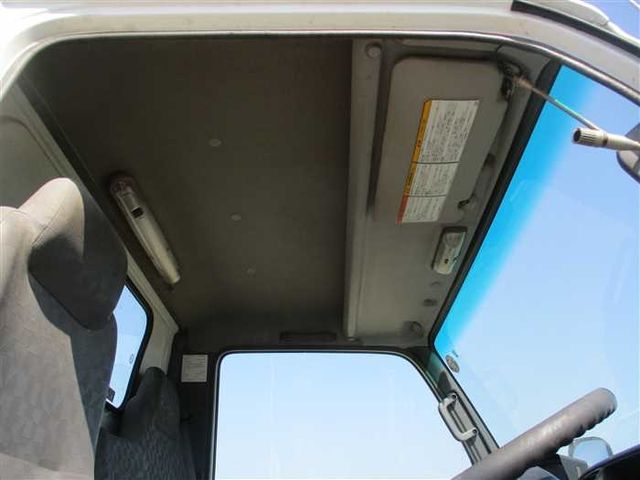 Isuzu ELF TRUCK 2002-03 2991-8
