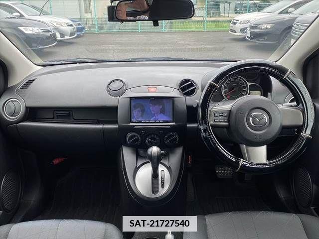 Mazda DEMIO 2014-09 386769-1