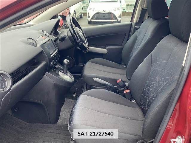 Mazda DEMIO 2014-09 386769-16