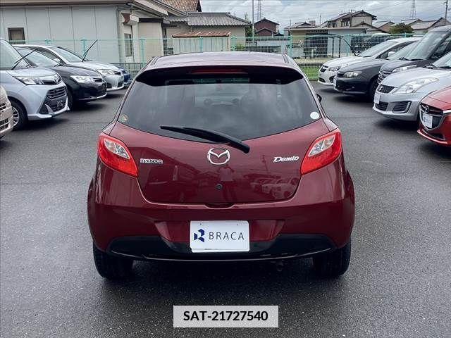 Mazda DEMIO 2014-09 386769-11