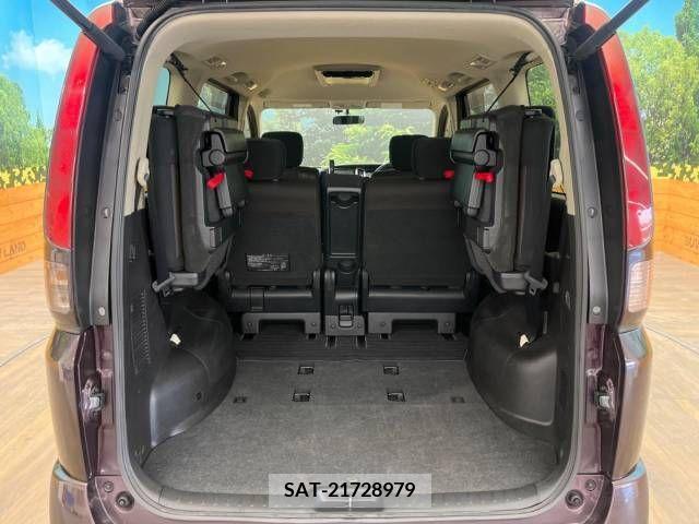 Nissan SERENA 2009-08 284305-11