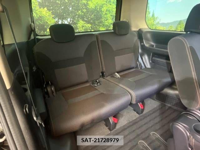 Nissan SERENA 2009-08 284305-10
