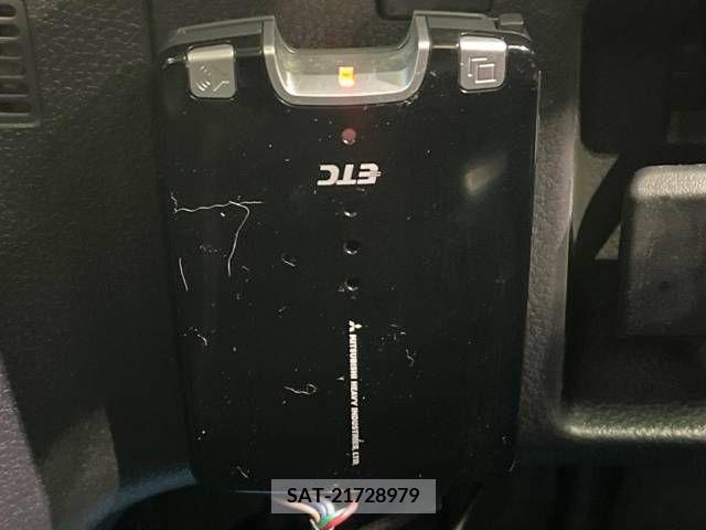 Nissan SERENA 2009-08 284305-7