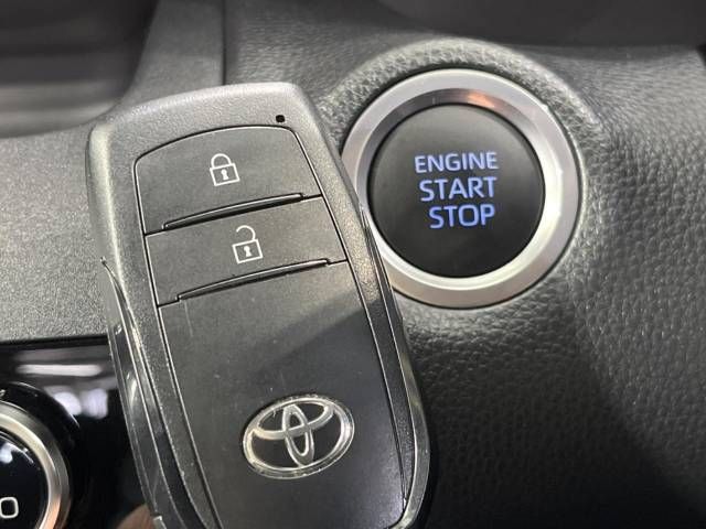 Toyota YARIS CROSS 2023-03 189324-7