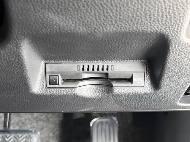 Toyota YARIS CROSS 2023-03 189324-6