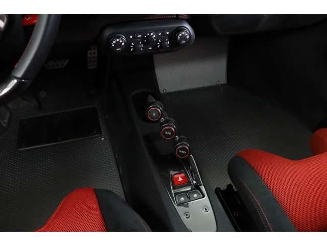 Ferrari 458 Speciale 2015-09 20194-11