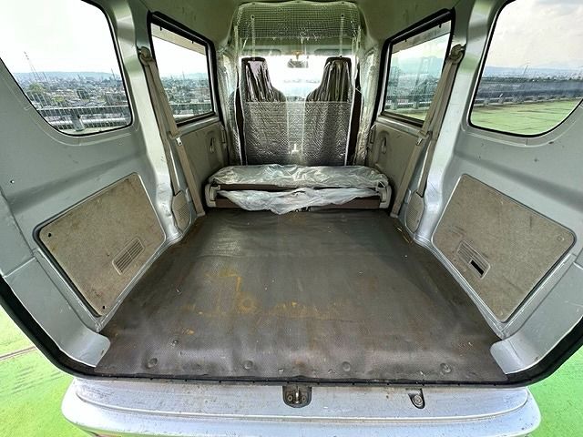Nissan CLIPPER 2018-05 7188-17