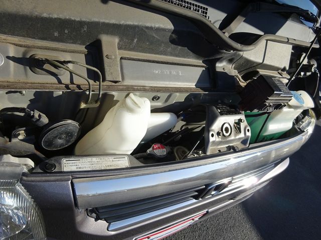 Honda VAMOS 2010-04 182587-29