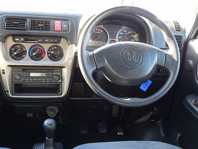 Honda VAMOS 2010-04 182587-12