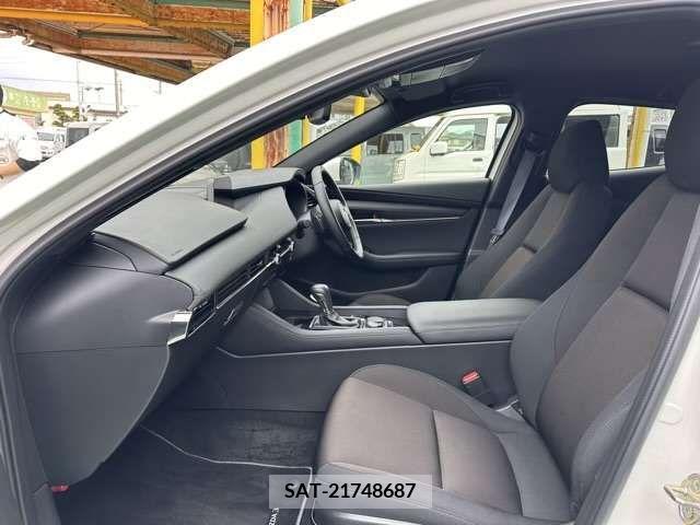 Mazda MAZDA3 2022-10 276411-2
