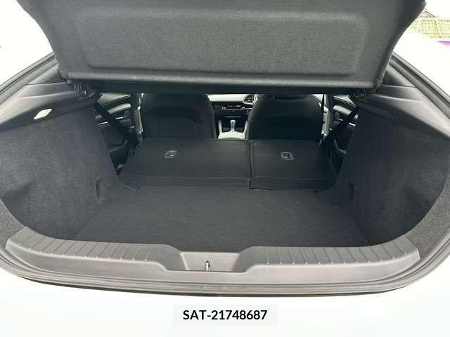 Mazda MAZDA3 2022-10 276411-9