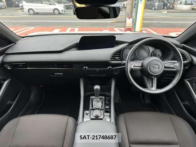 Mazda MAZDA3 2022-10 276411-5
