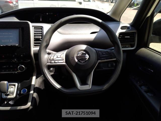 Nissan SERENA 2019-01 254635-2
