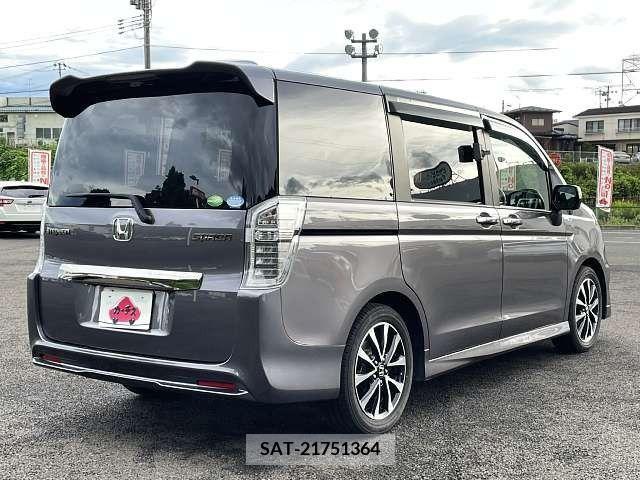 Honda e 2014-03 383124-2