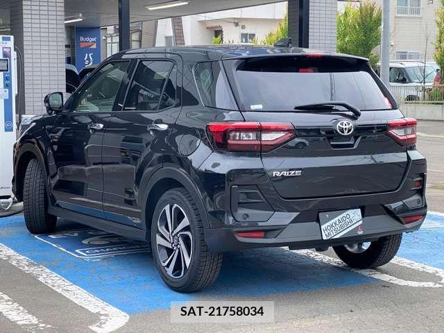 Toyota RAIZE 2023-09 324446-17