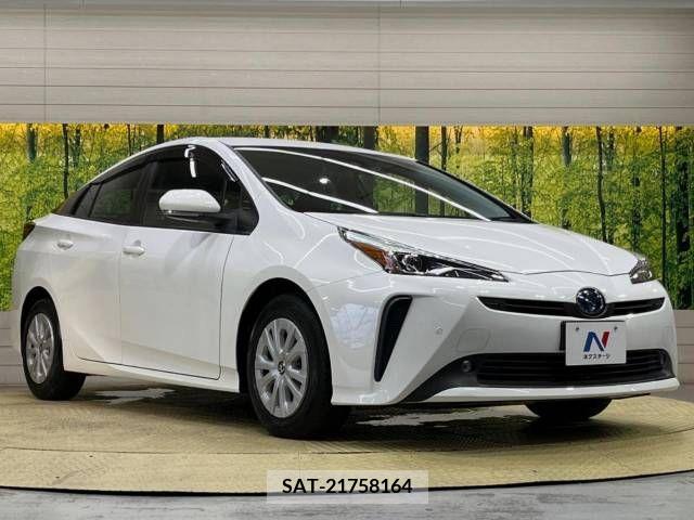 Toyota PRIUS 2021-07 380476-16