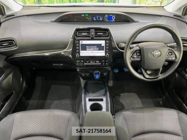 Toyota PRIUS 2021-07 380476-1