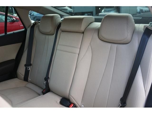Toyota CROWN SEDAN 2018-07 181967-12