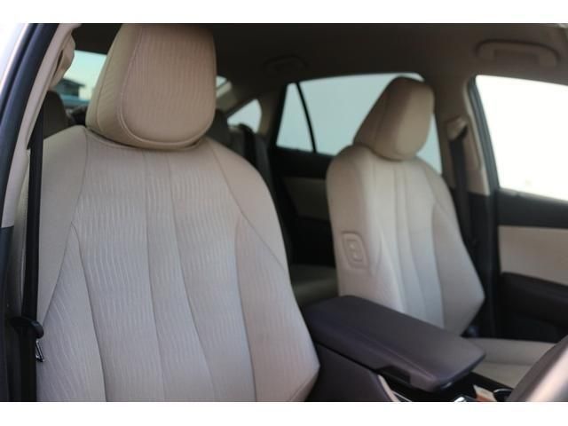Toyota CROWN SEDAN 2018-07 181967-11