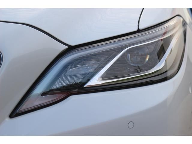 Toyota CROWN SEDAN 2018-07 181967-5