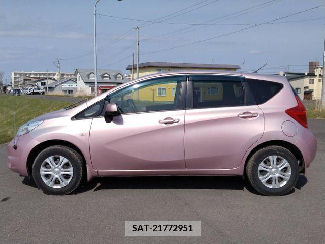Nissan NOTE 2014-07 298122-5