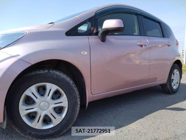 Nissan NOTE 2014-07 298122-12