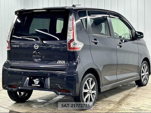 Nissan DAYZ 2018-12 216581-14