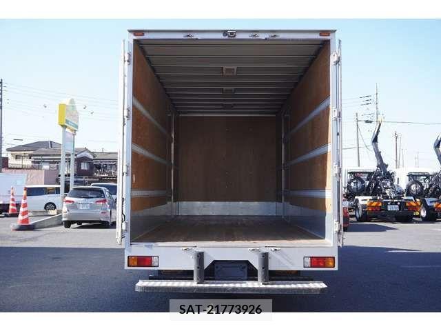 Hino DUTRO 2017-03 222781-16
