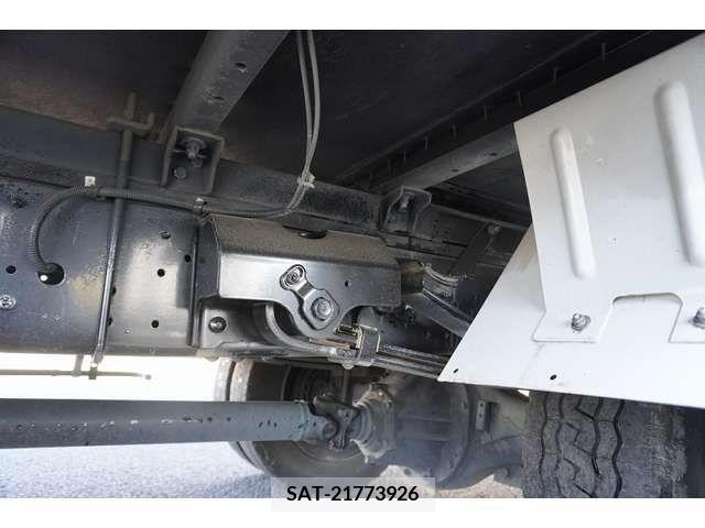 Hino DUTRO 2017-03 222781-9