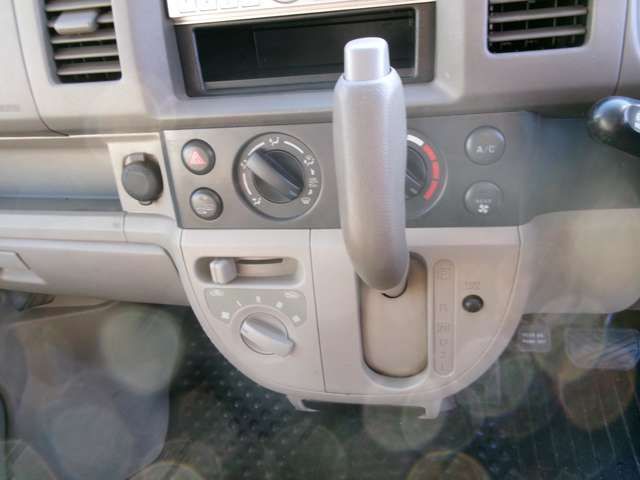 Suzuki EVERY 2012-04 1688-9