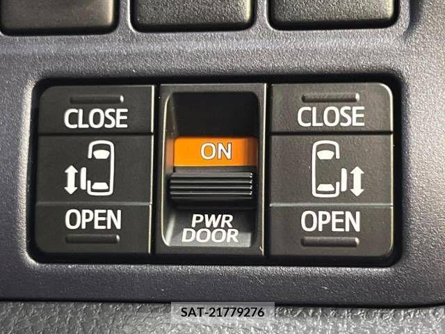 Toyota NOAH 2014-03 321381-4