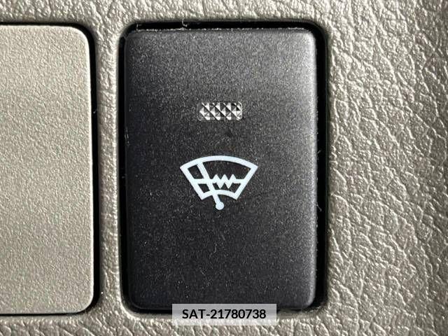 Toyota MARK X 2010-09 339773-2