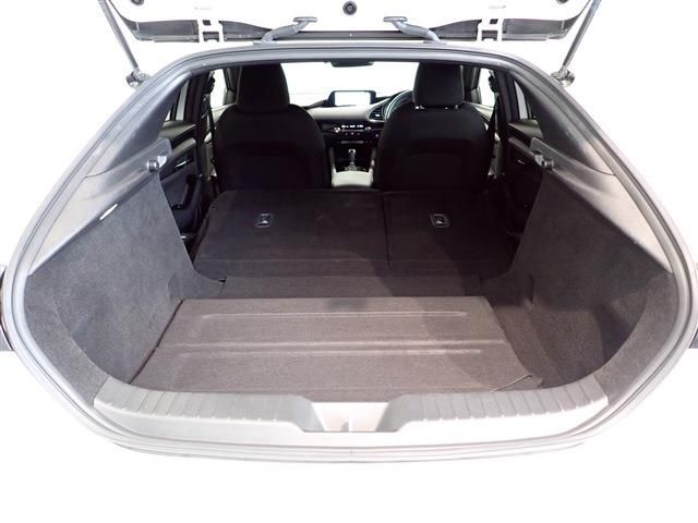 Mazda MAZDA3 2019-10 16330-28