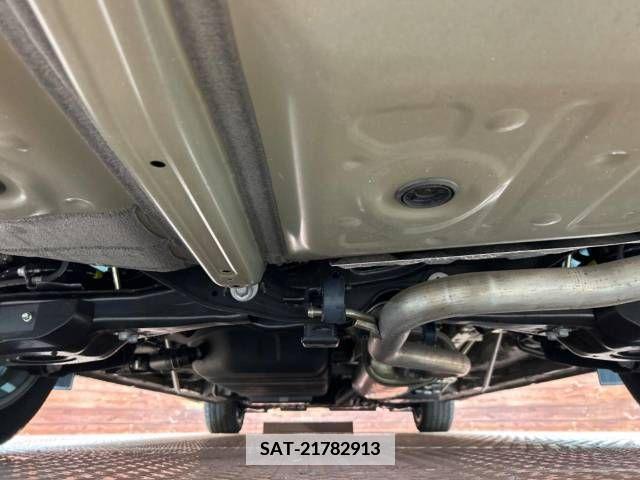Toyota ALPHARD 2023-04 338097-19