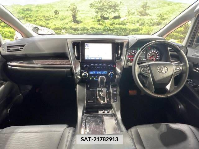 Toyota ALPHARD 2023-04 338097-1