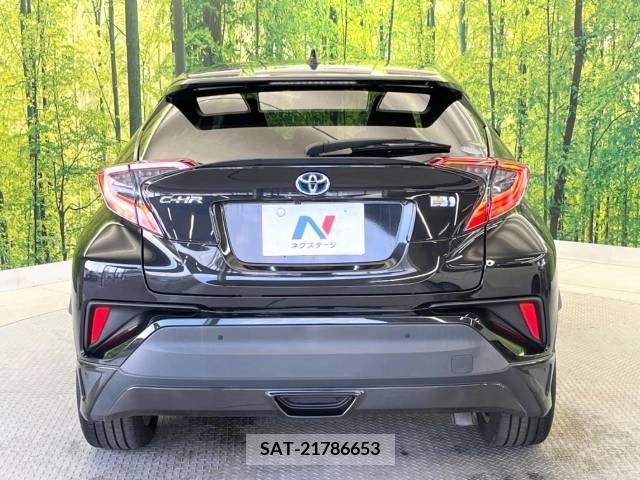 Toyota C-HR 2019-04 246739-15