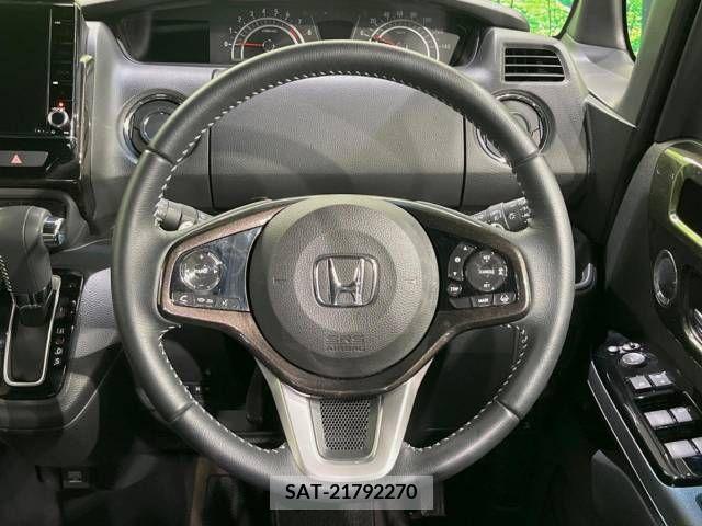 Honda N BOX 2020-06 335764-11