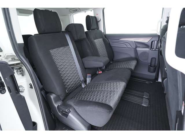 Mitsubishi DELICA D5 2020-03 12352-6