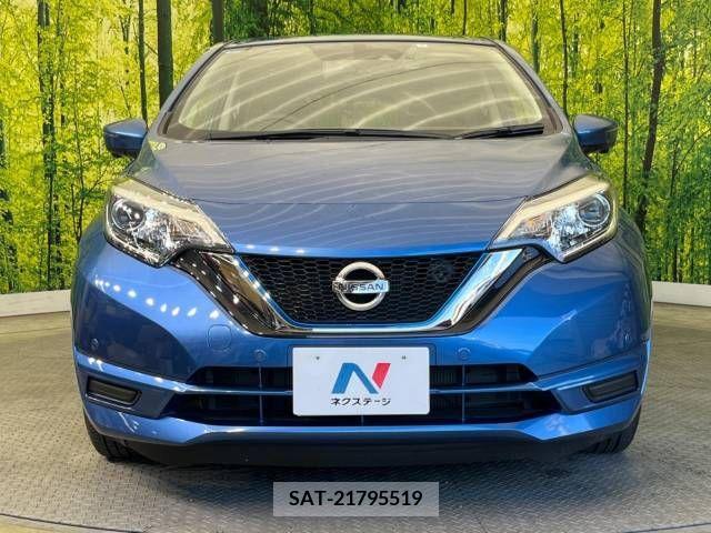 Nissan NOTE 2017-06 280110-14