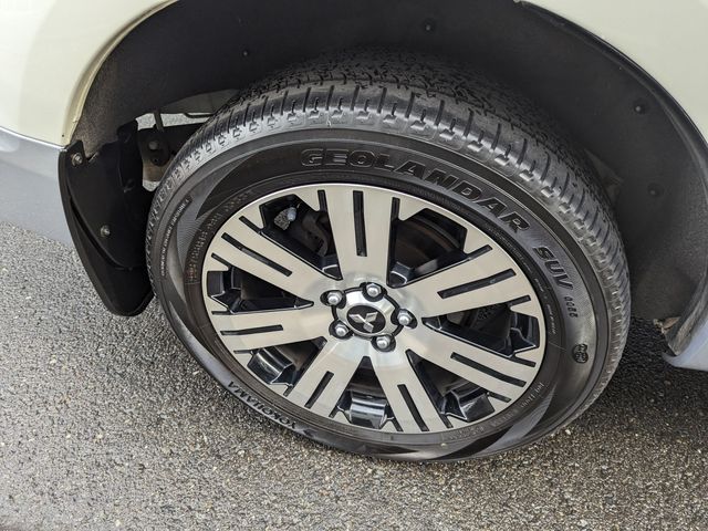 Mitsubishi DELICA D5 2016-02 19803-24