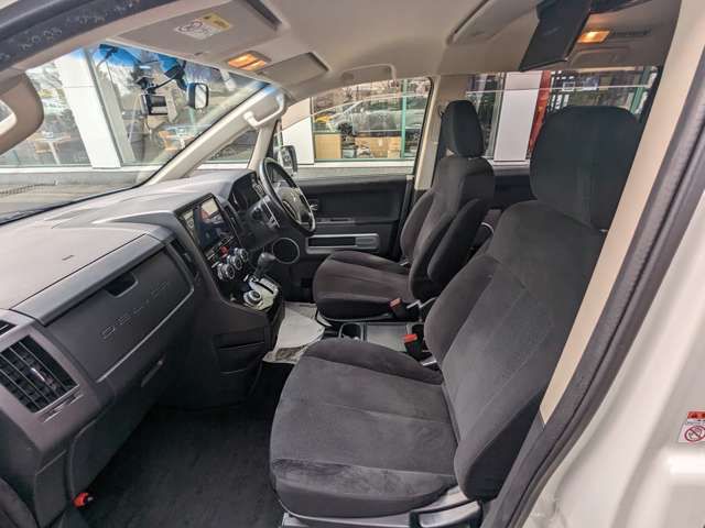 Mitsubishi DELICA D5 2016-02 19803-19