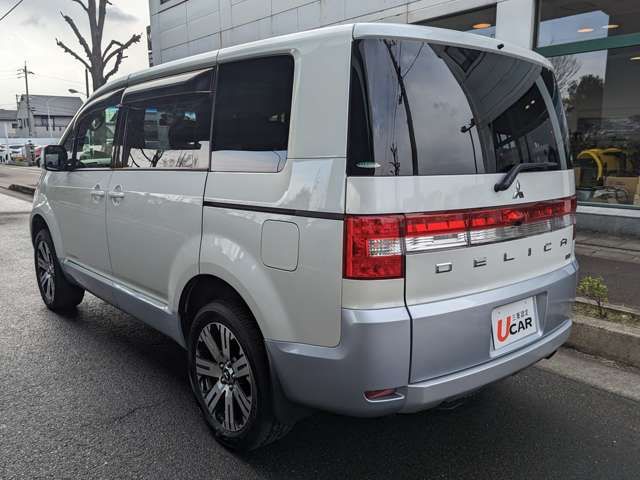Mitsubishi DELICA D5 2016-02 19803-4