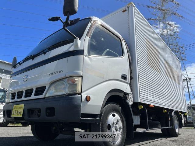 Hino DUTRO 2006-01 201076-0