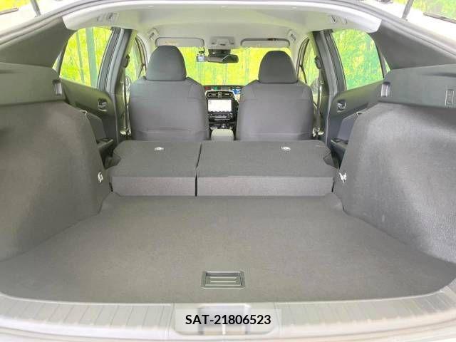 Toyota PRIUS 2019-03 218534-10