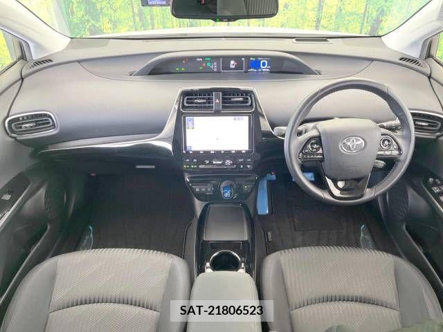 Toyota PRIUS 2019-03 218534-1