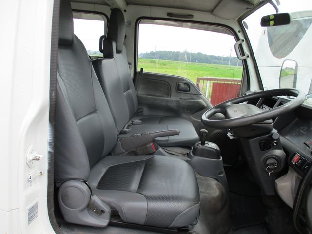 Isuzu ELF TRUCK 2012-06 16889-4