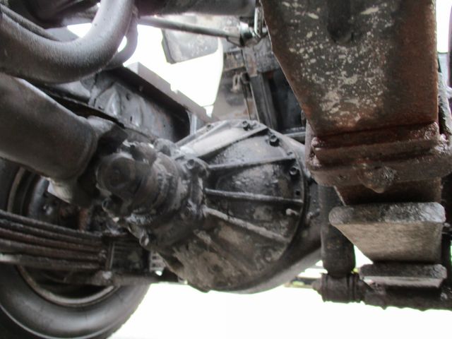 Isuzu ELF TRUCK 2012-06 16889-21