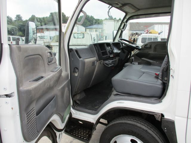 Isuzu ELF TRUCK 2012-06 16889-27
