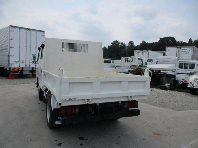 Isuzu ELF TRUCK 2012-06 16889-3